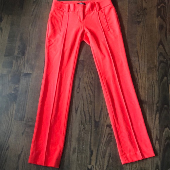 Ann Taylor Crepe Pintuck Slim Leg Pant - Picture 3 of 5